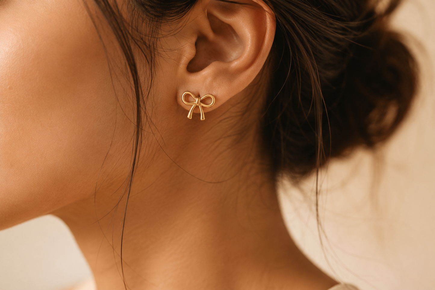 The Chérie Bow Earrings